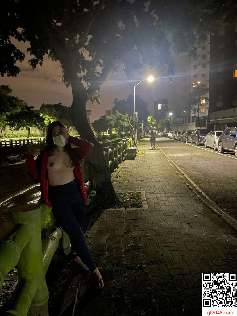 愛漏出的肥臀少婦