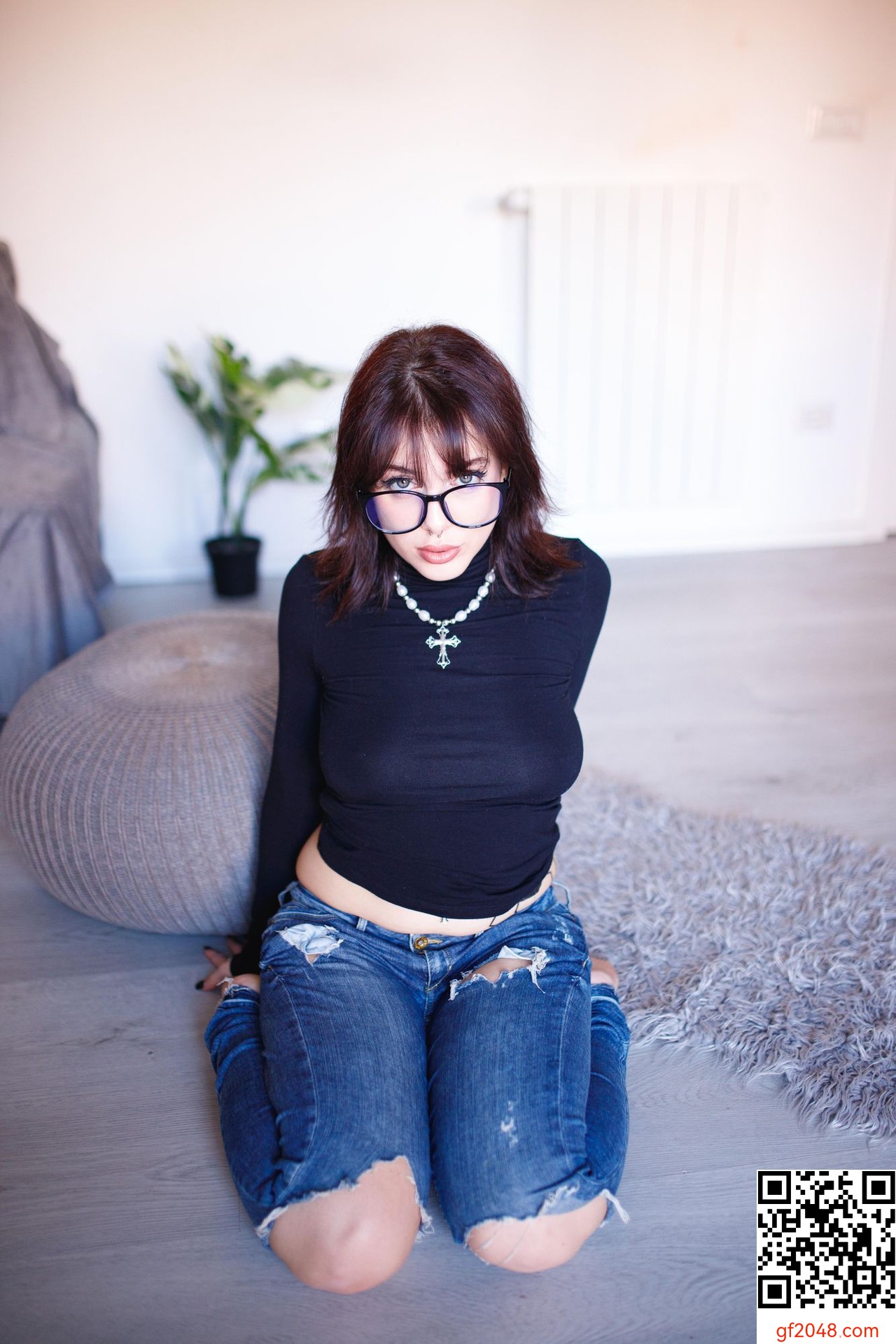 [Suicide Girls] Valy - Spider No. 8 - 56P