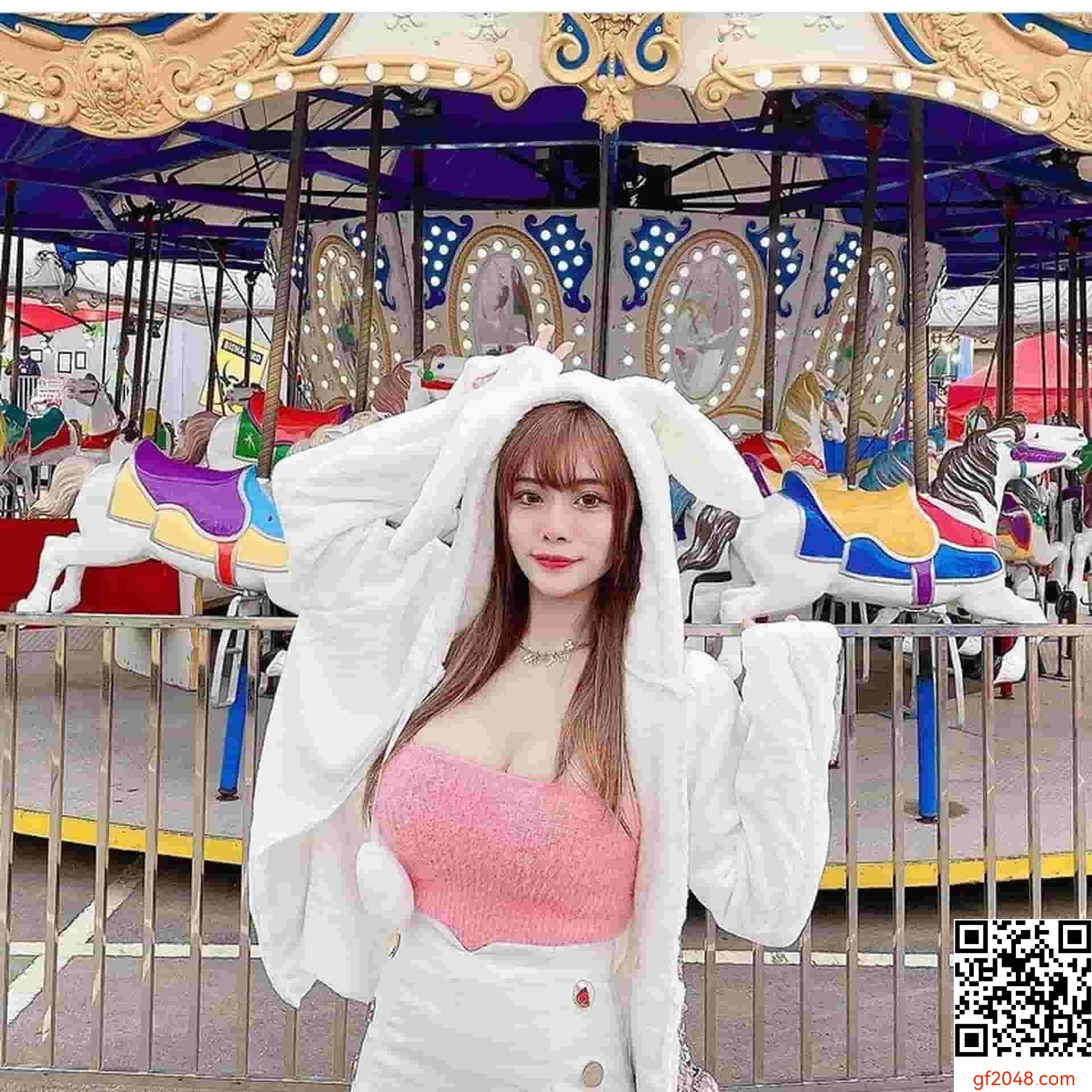[自拍] 極品美女大奶正妹私拍  (26P)