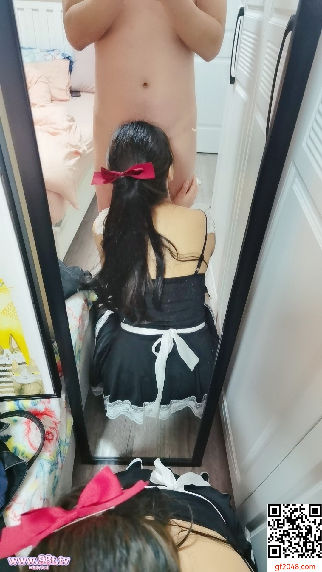 男人最爱的两种女人之一：拥有少女感的漂亮少妇  女仆肥臀+JK 配合而又懂情趣 羞涩而又明艳动人 生活照清纯的感觉拉满【56P+生活照】