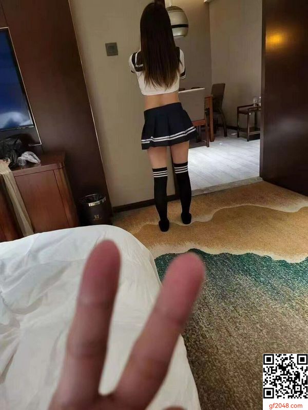 身邊的騷逼系列——第一次拍情趣照的廊坊27歲夢夢1V  (79P)