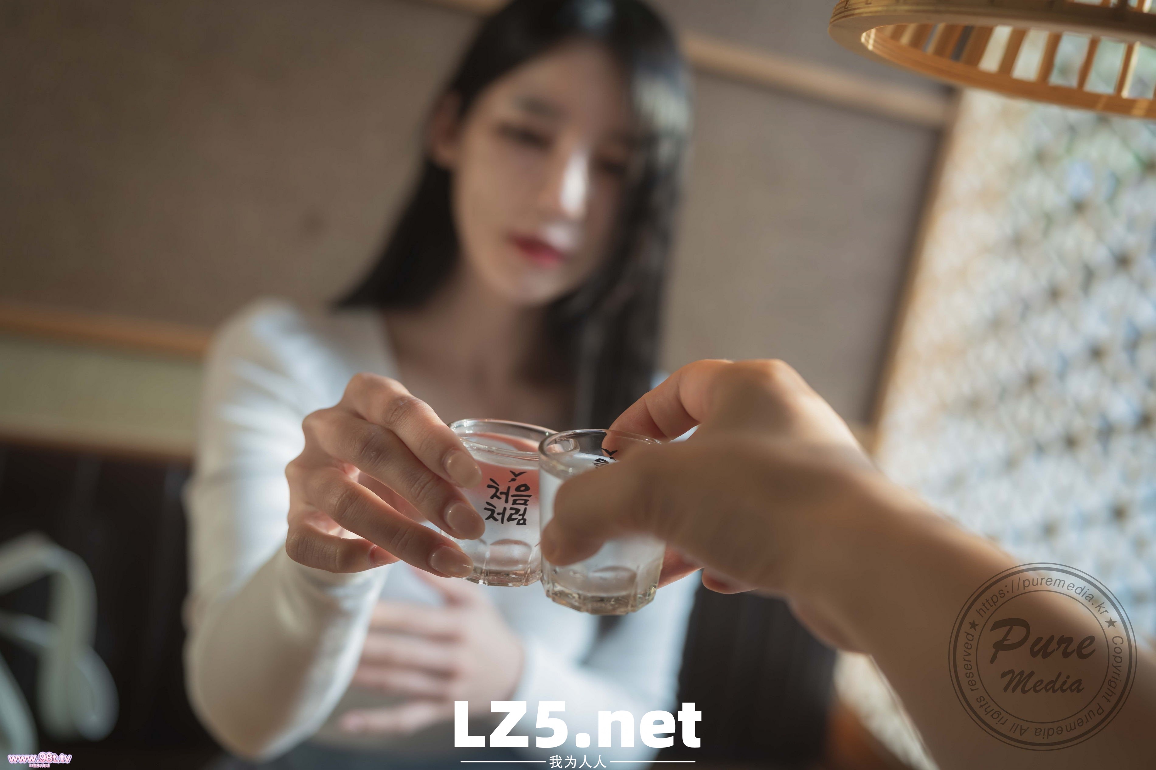 yeha女神姐姐委屈寂寞主动找我没想到被监禁[102P]
