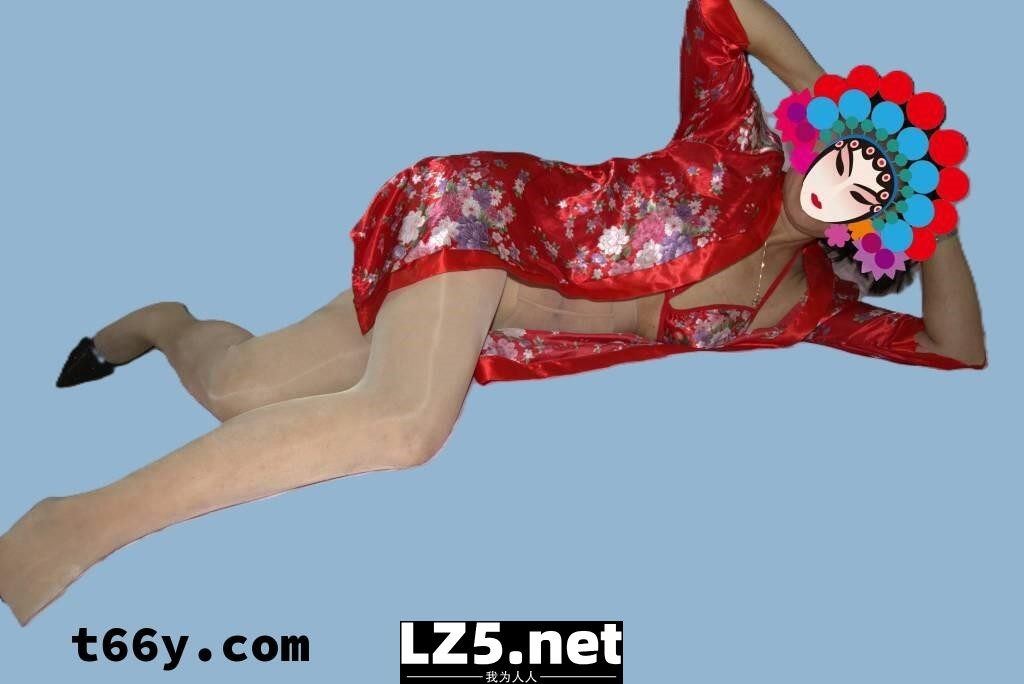 [原创]分享媳妇多套情趣衣服照，求申精，谢谢！[40P]附衣物和手写ID验证