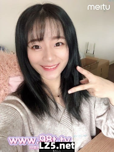 反差  叶佳文