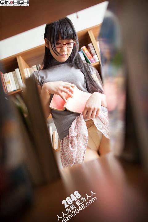 女友图书馆写真【27P】