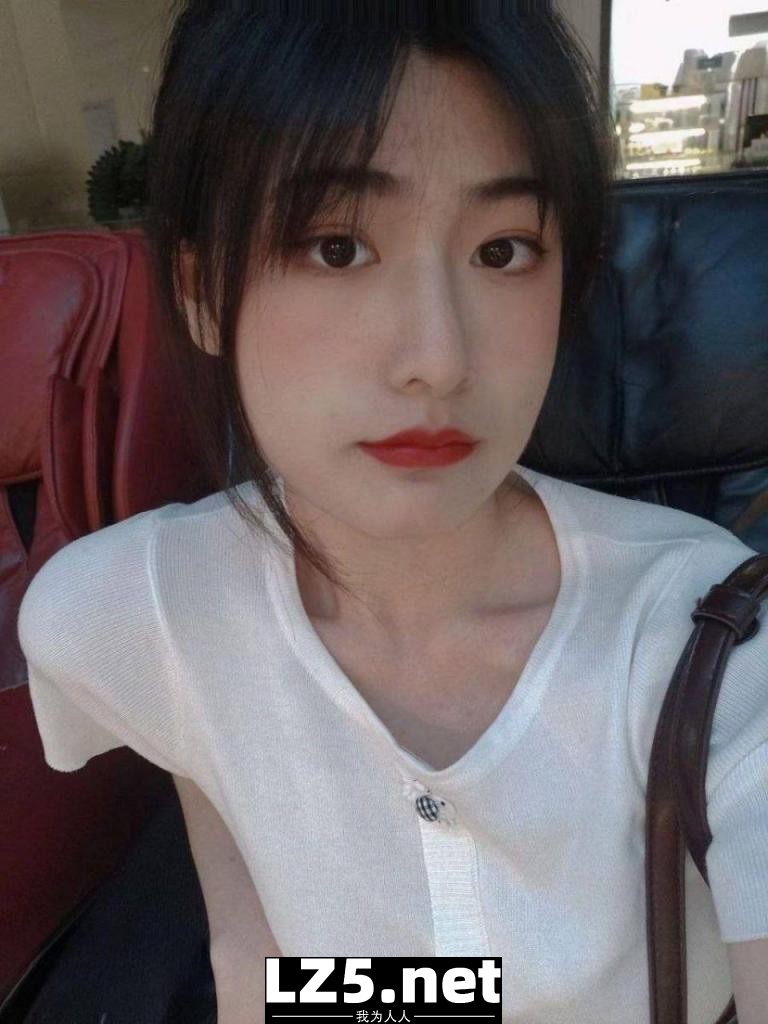 ＃反差  清纯脸蛋下藏着是经历了风雨的逼[48P]