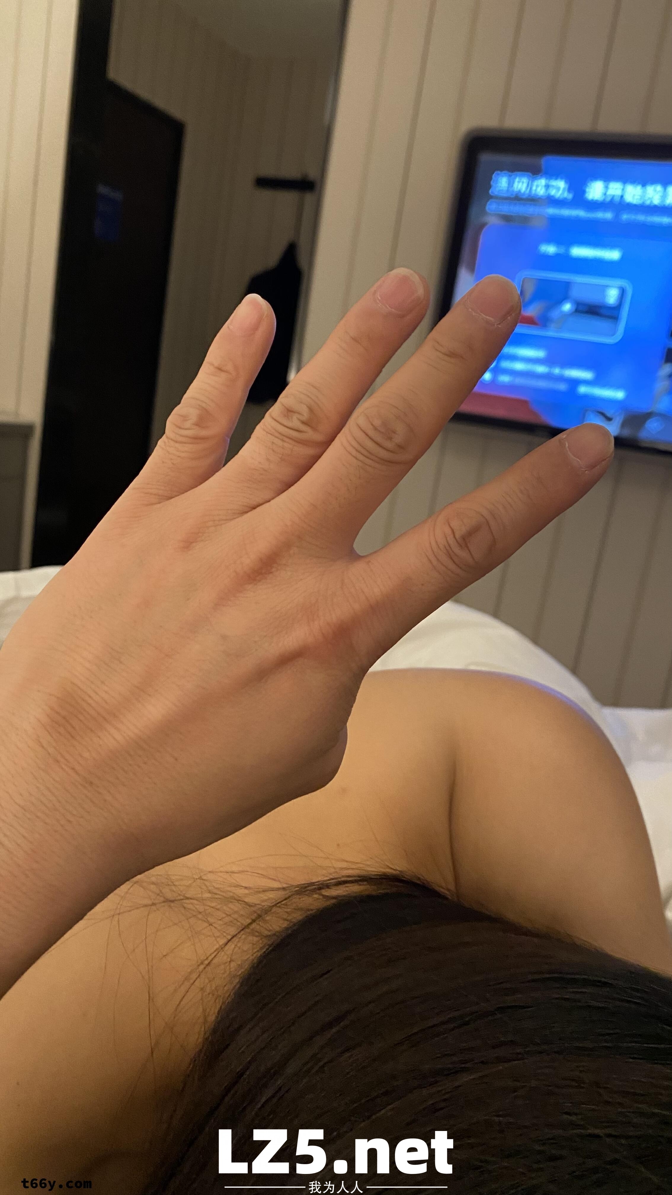 ［原创］再次分享自家黑屄老婆［12P］