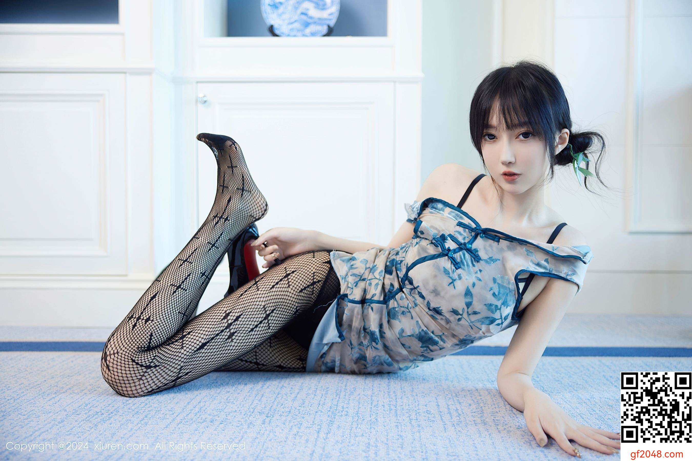 [XiuRen秀人网] No.9236 玥儿玥er 美腿丝袜