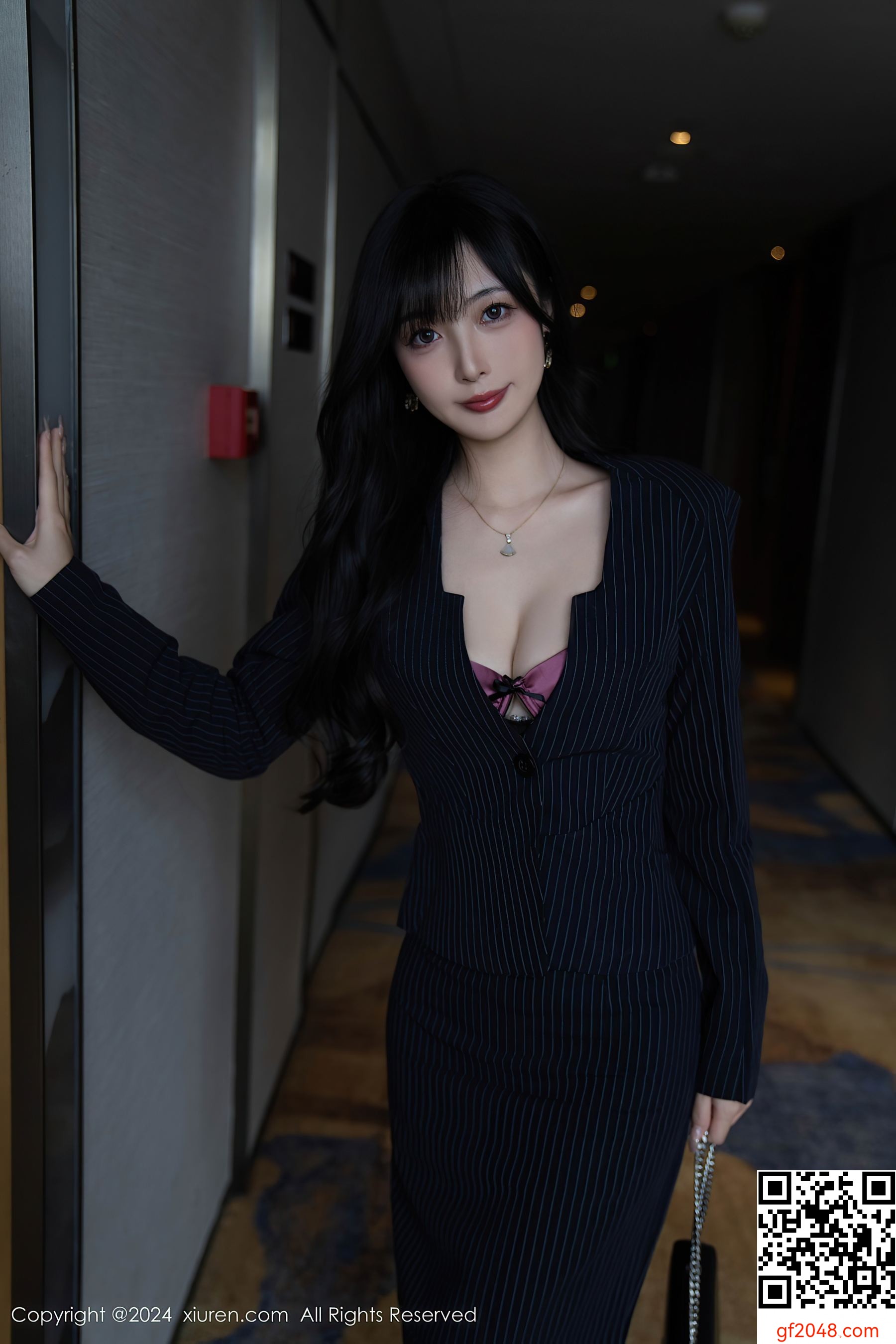 [XiuRen秀人网] No.9186 林星阑 黑丝美腿