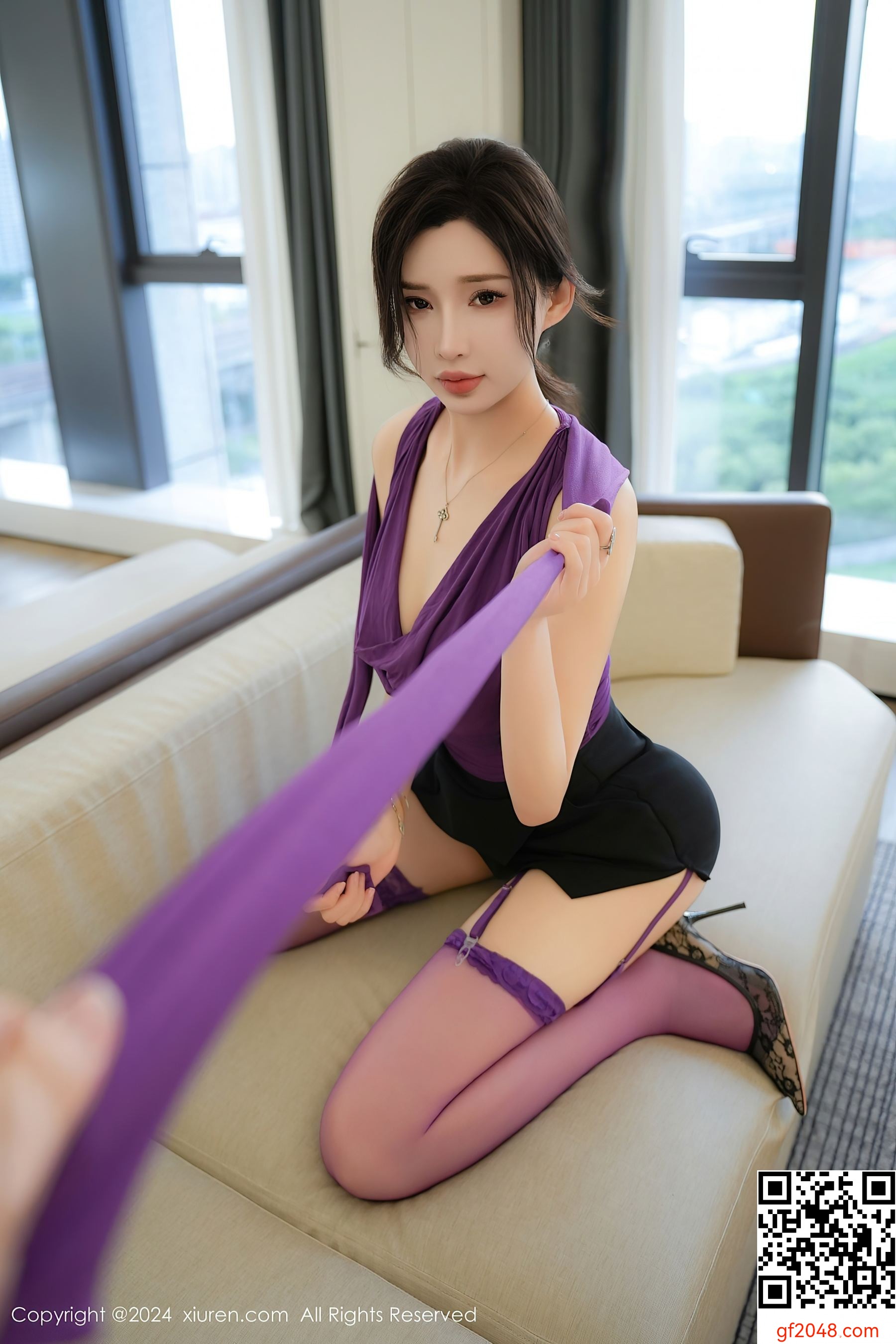 [XiuRen秀人网] No.9120 Carol周妍希X 美腿丝袜