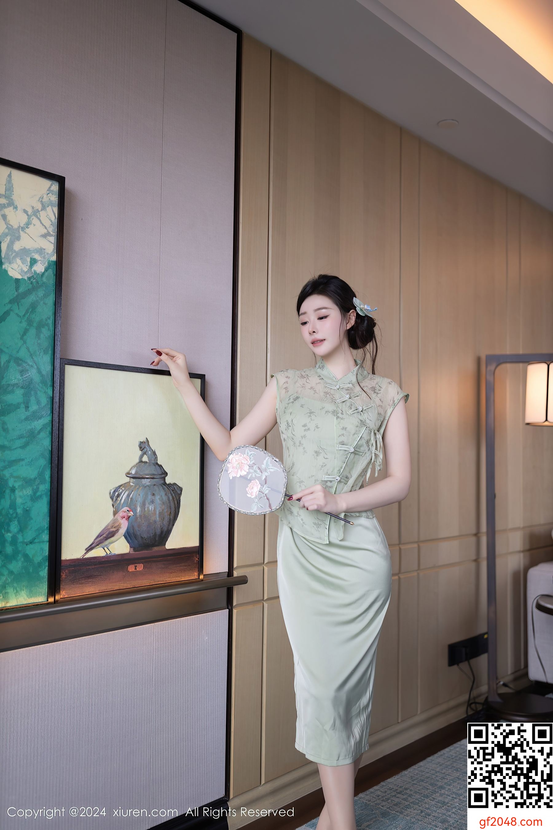 [XiuRen秀人网] No.9124 小逗逗 丝袜美腿