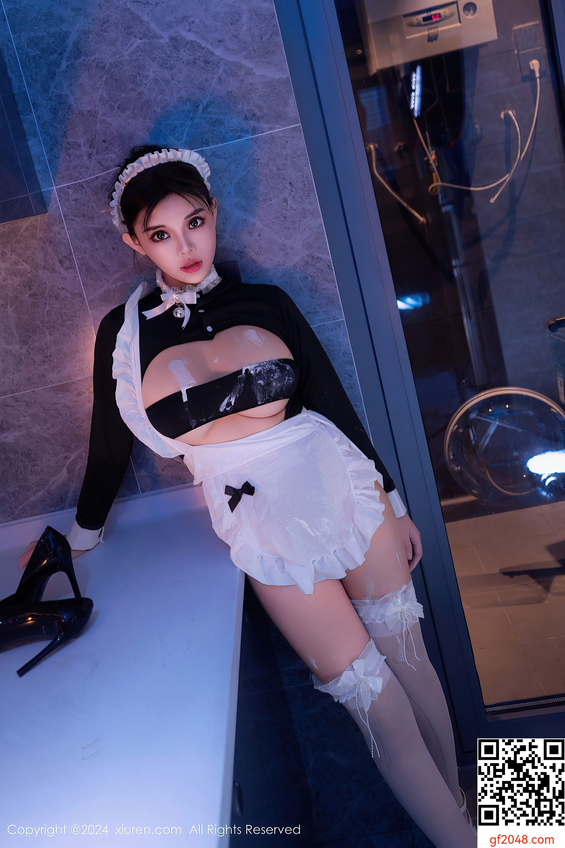 [XiuRen秀人网] No.8966 小童颜 丝袜美臀