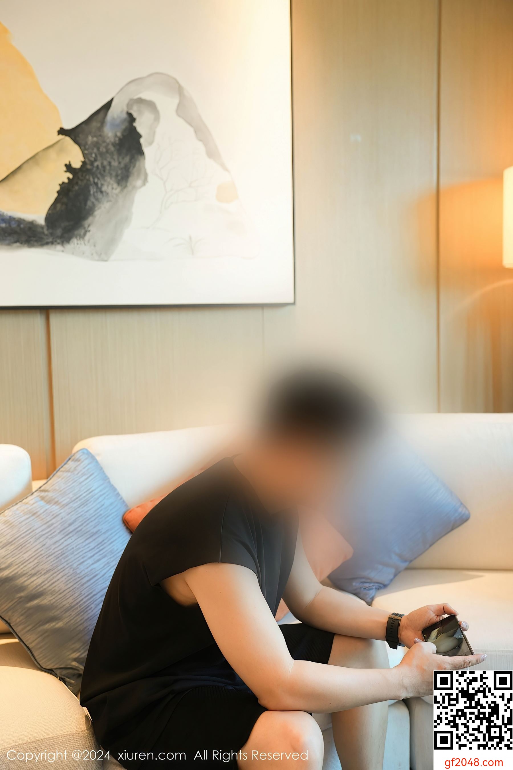 [XiuRen秀人网] No.8735 甜妮 黑丝美腿