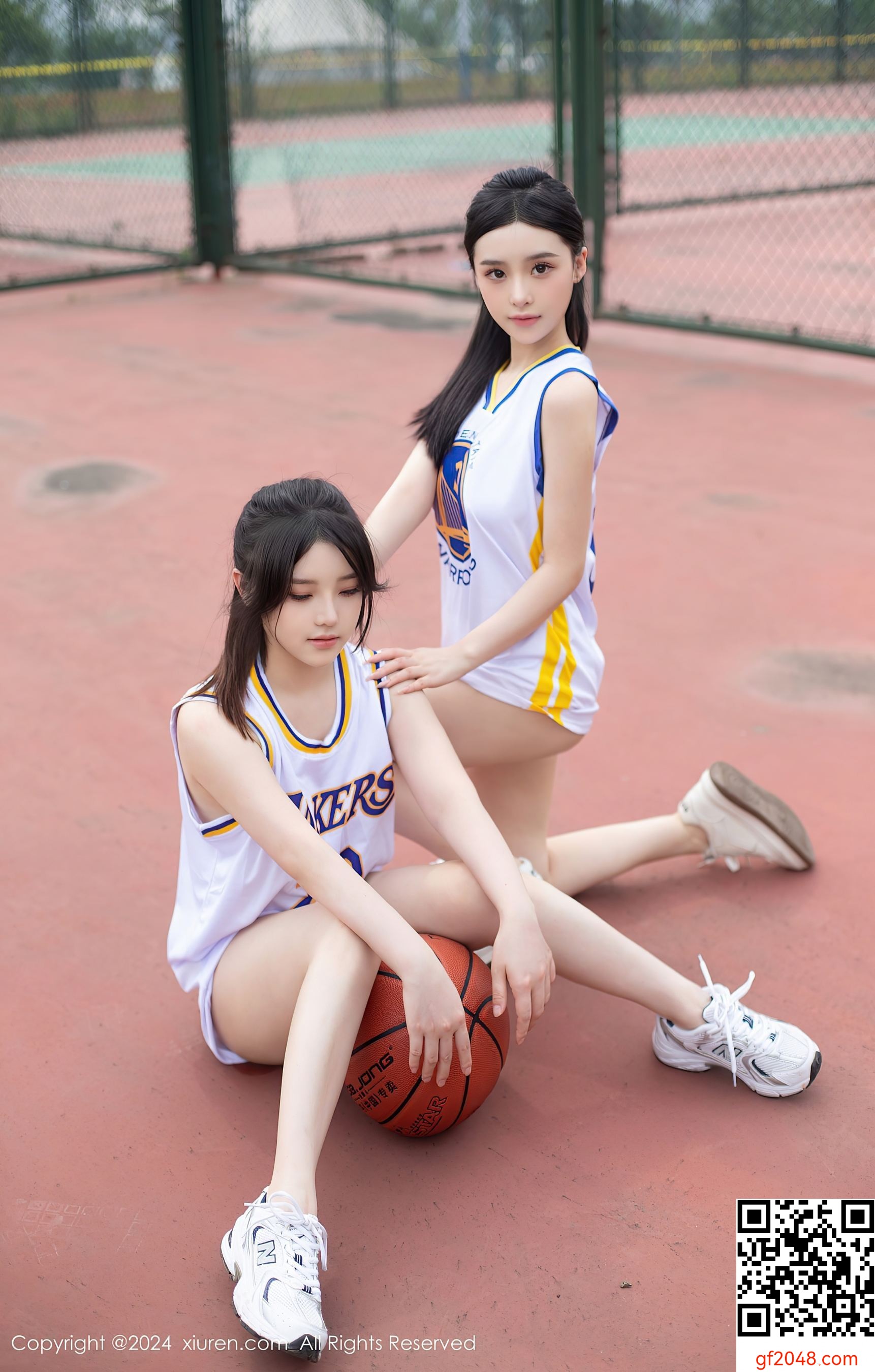 [XiuRen秀人网] No.8744 豆瓣酱 美女性感