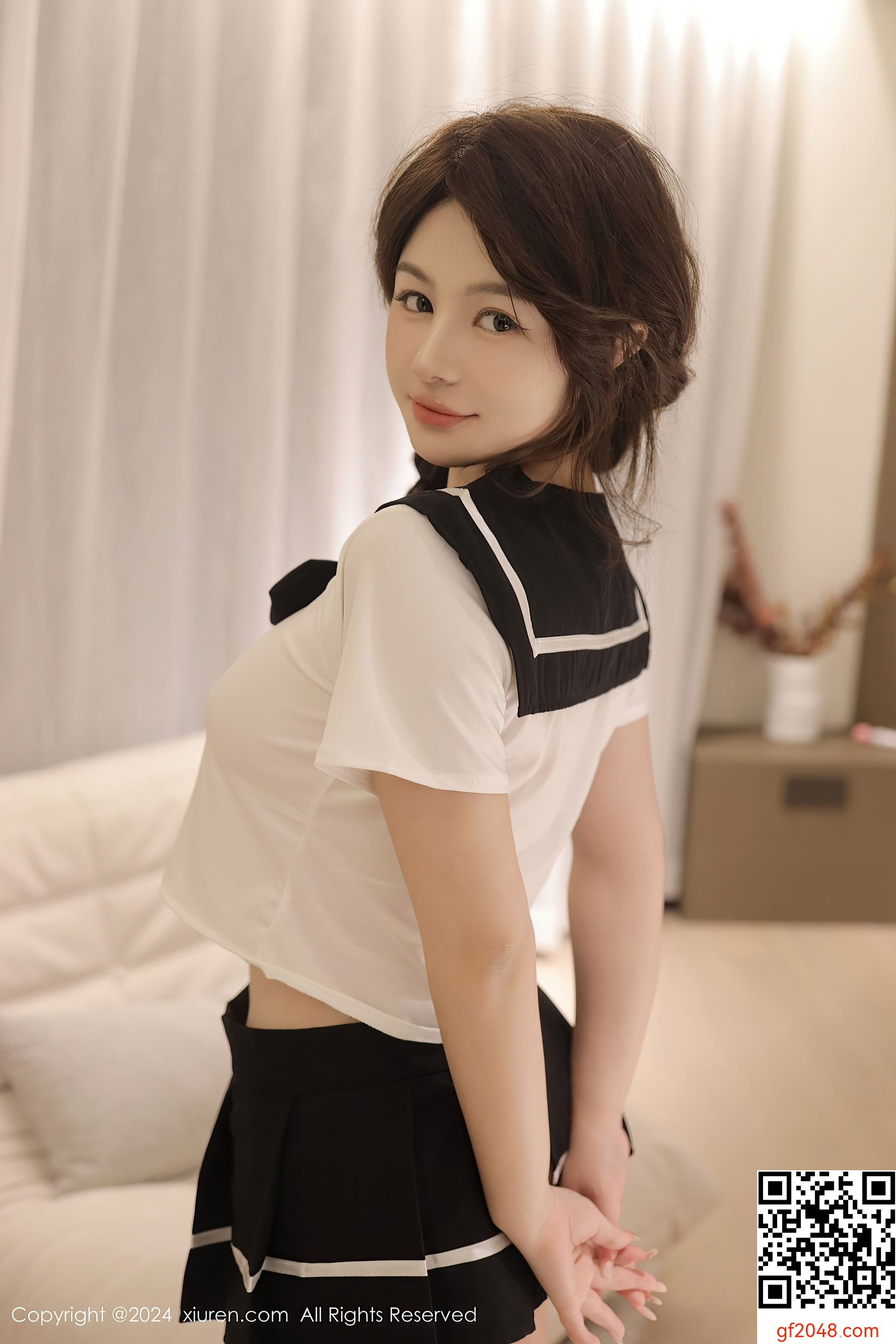 [XiuRen秀人网] No.8229 沈思怡 美臀性感