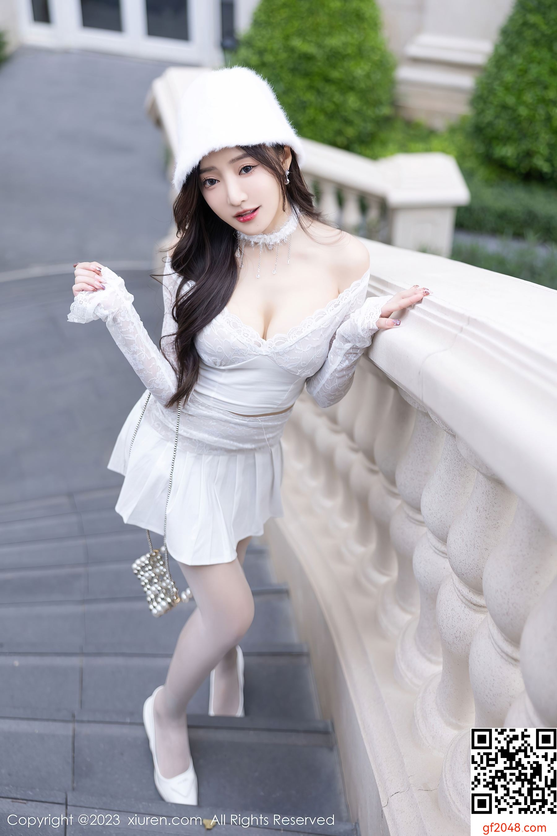 [XiuRen秀人网] No.7863 王馨瑶yanni 女神美腿
