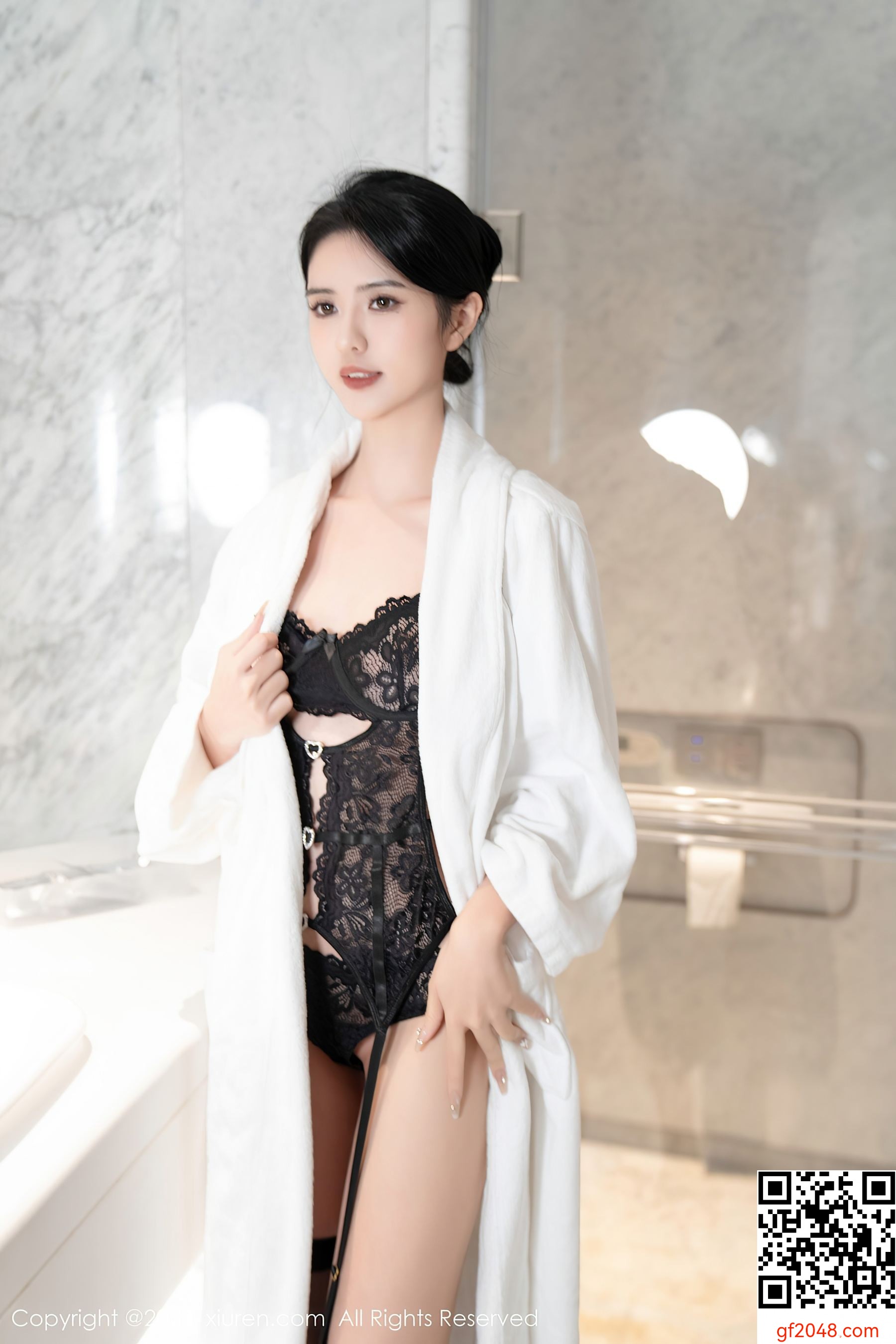 [XiuRen秀人网] No.7808 浅浅Danny 黑丝美腿