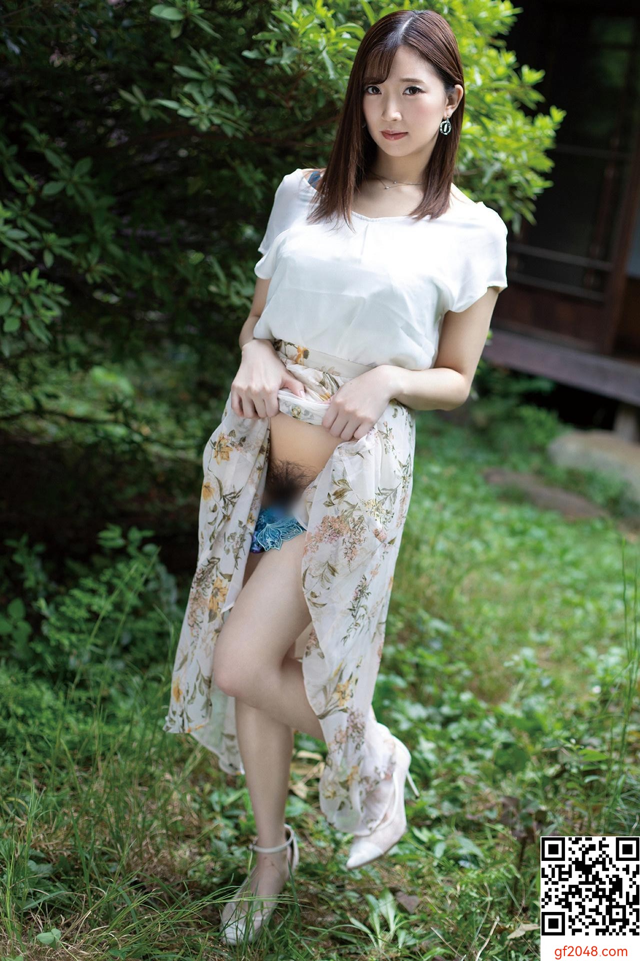 [米倉穂香,鈴木真夕] 成人女性的色氣魅力 (22P)