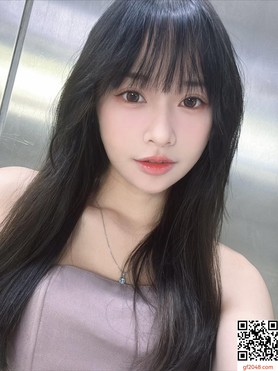 「牛牛妹」奶容量太驚人！畫面都快放不下啦 (10P)