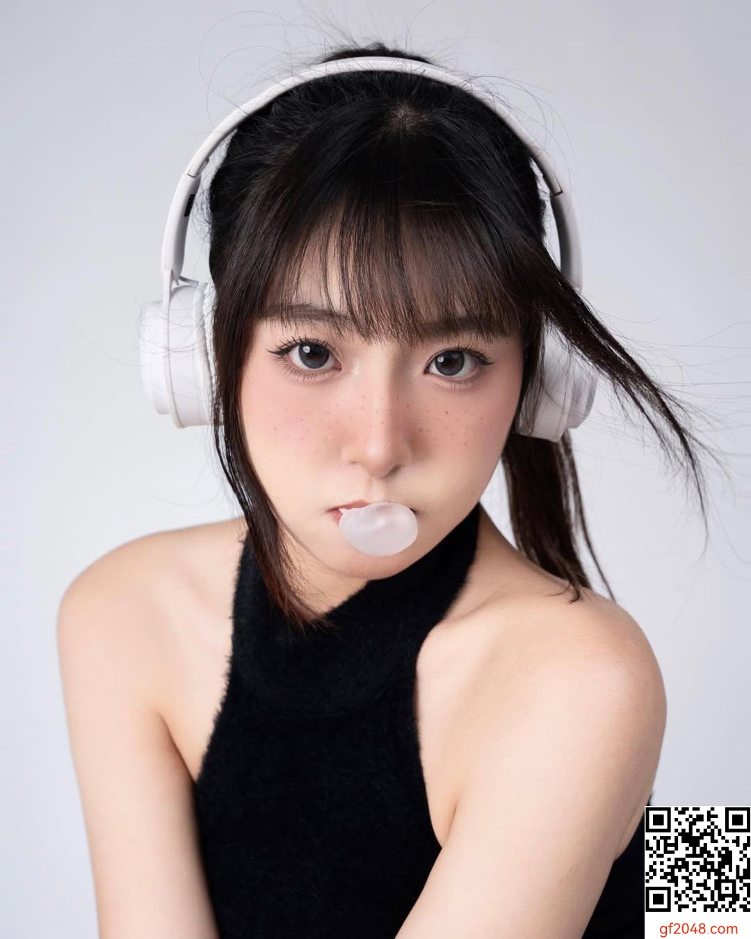性感網美「呆c」迷人曲線直接引爆飢渴 (10P)