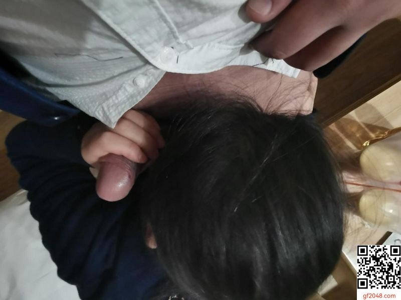 鮮嫩饅頭逼，深喉，舔肛，內射震動棒加持！看逼不硬直播剁屌